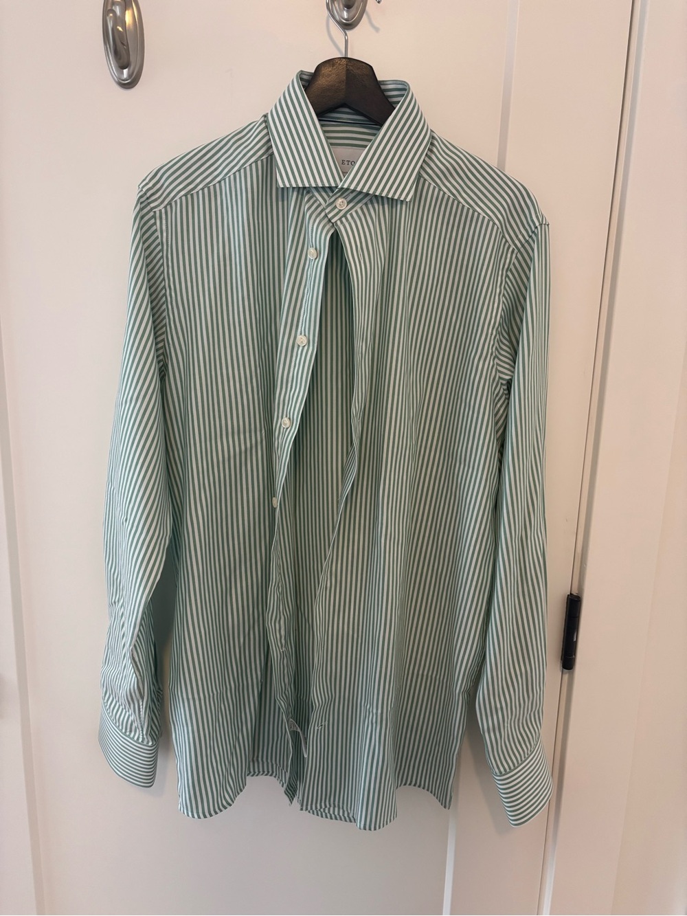 Eton Green and White Striped Dress Shirt 100% cotton. Neck 15.75